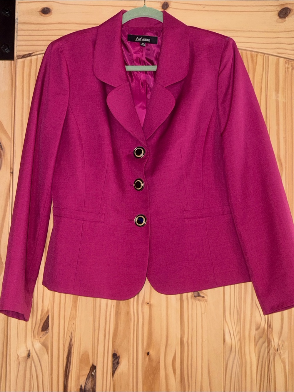 Le Suit Magenta Tailored Blazer with Gold-Trim Buttons size 12